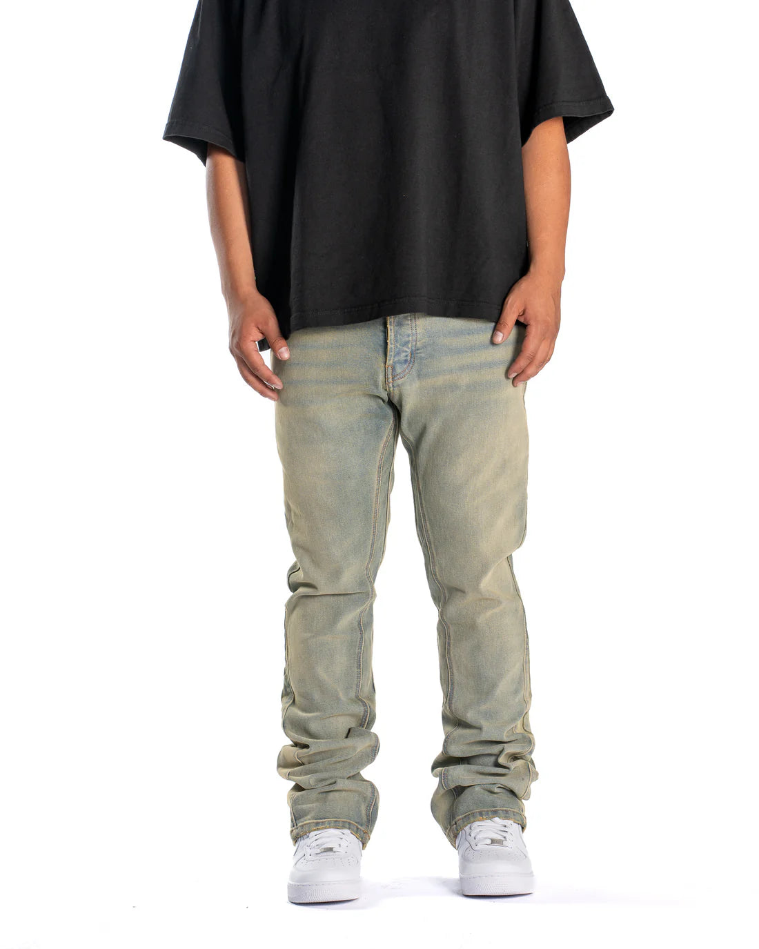 Mintcrew "Laguna Wash" Flare Jeans