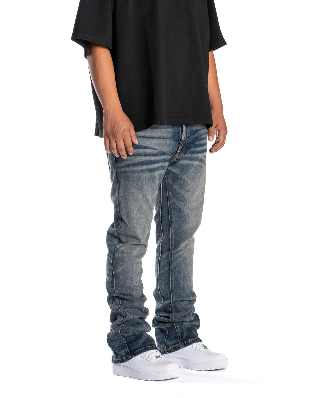 Mintcrew "La Jolla Wash" Flare Jeans