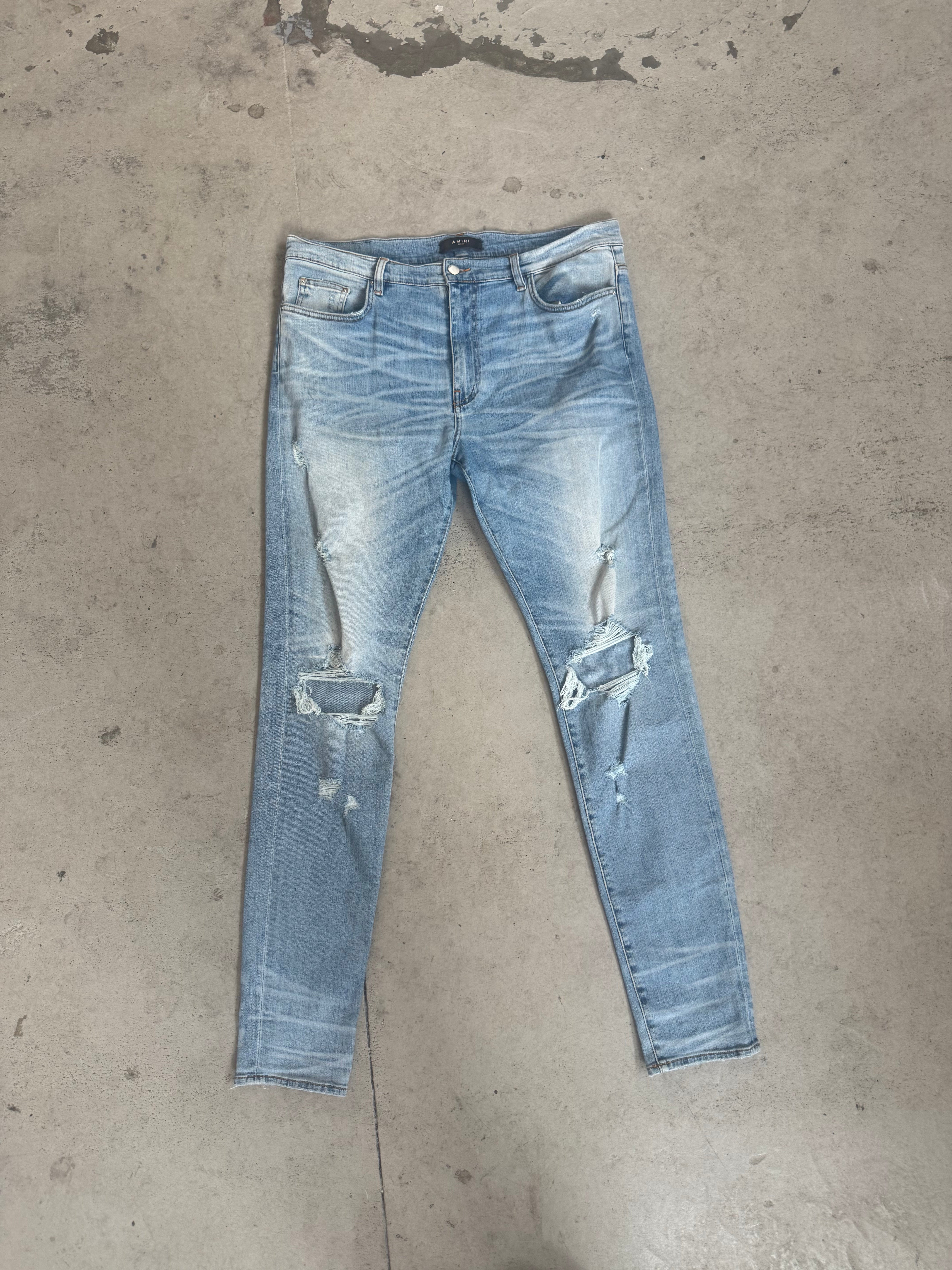 Amiri "Light Wash" Distressed Denim Jeans Size 38 Pre Owned